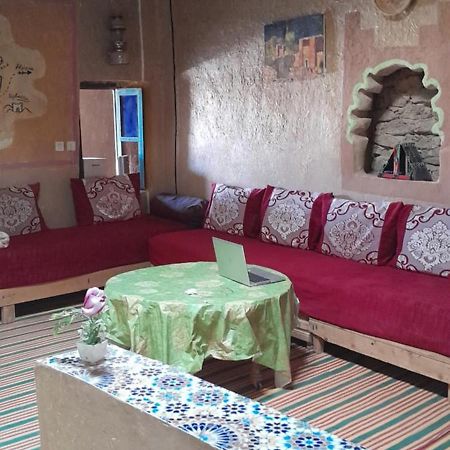 Tazouka Oasis Travel B&B 외부 사진