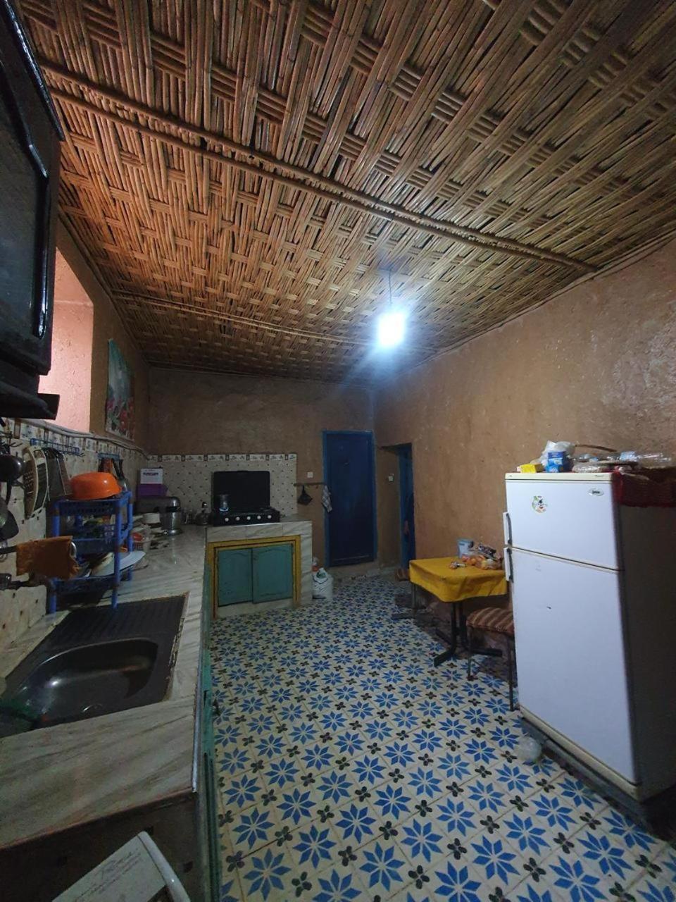 Tazouka Oasis Travel B&B 외부 사진