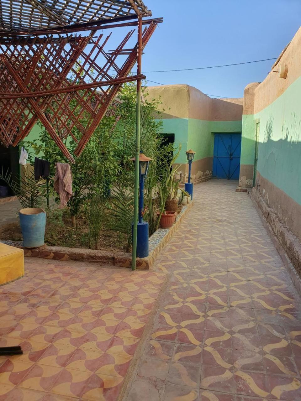 Tazouka Oasis Travel B&B 외부 사진